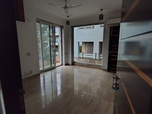 Room in 6+ BHK Independent House at Anand Niketan – for Rent