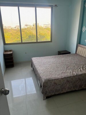 Bedroom in 3 BHK Apartment at Ellisbridge – for Rent