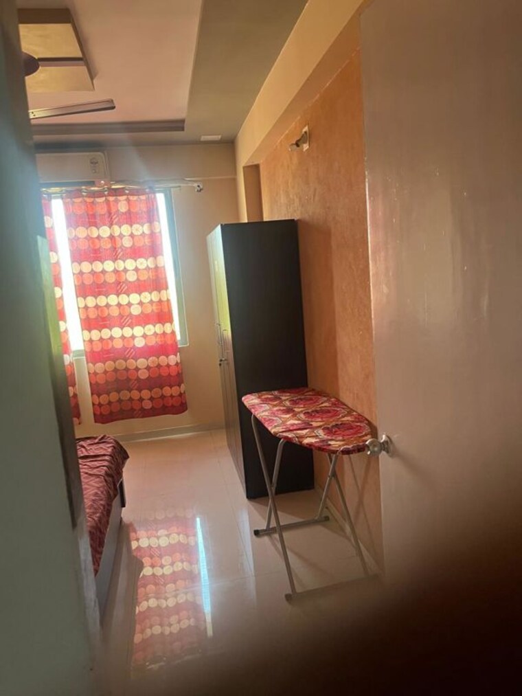 Living Room, ellisbridge 3 Bedroom 190 Sq.Ft. Apartment In Ellisbridge Ahmedabad 10443718