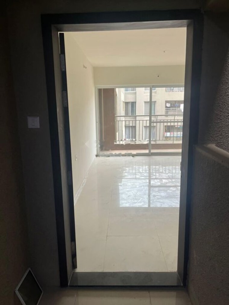 Room, mantra-29-gold-coast-phase-3 3 Bedroom 1200 Sq.Ft. Apartment In Tingre Nagar Pune 10445119