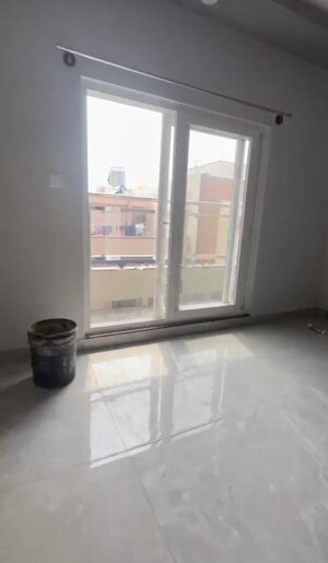 Room in 1 BHK Apartment at High Grounds – for Rent
