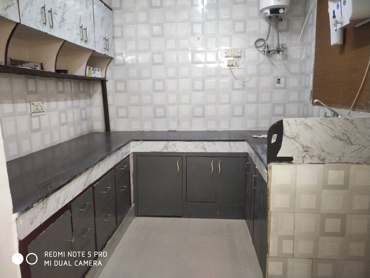 Kitchen, s-s-southend 3.5 Bedroom 1350 Sq.Ft. Builder Floor In Sector 49 Gurgaon 10445002