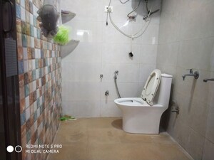 Bathroom in 3.5 BHK Builder Floor at S S Southend, Sector 49 – for Sale