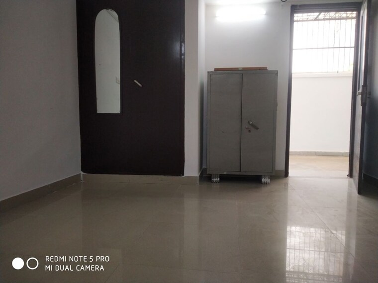 Room, s-s-southend 3.5 Bedroom 1350 Sq.Ft. Builder Floor In Sector 49 Gurgaon 10445002
