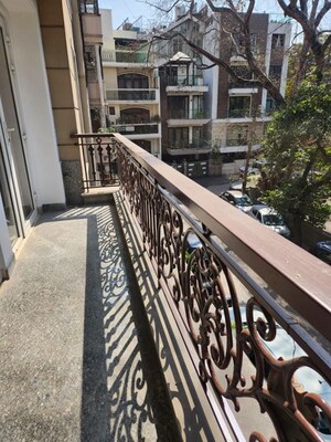Balcony in 3 BHK Builder Floor at Safdarjung Enclave – for Sale