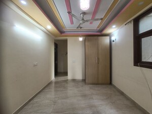 Room in 2 BHK Builder Floor at Jawahar Nagar – for Rent