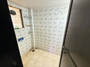 Bathroom in 1 BHK Apartment at Metropolis Bayside, Kasarvadavali – for Rent