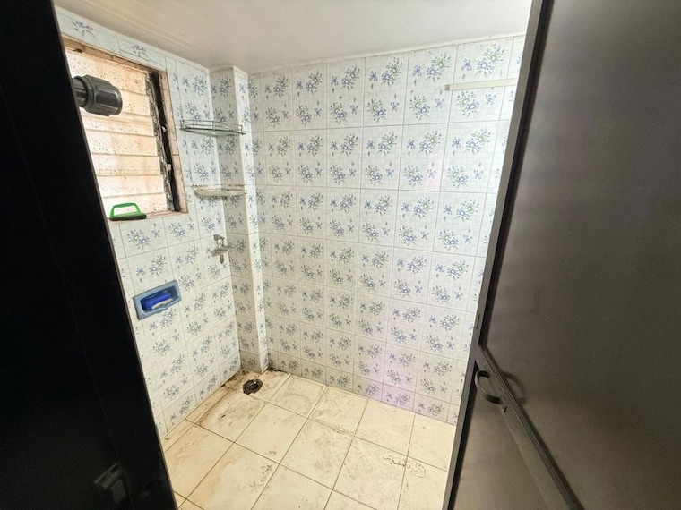 Bathroom, metropolis-bayside 1 Bedroom 370 Sq.Ft. Apartment In Kasarvadavali Thane 10445163
