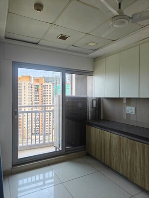 Room in 4 BHK Apartment at Bombay Realty Island City Center ICC, Wadala – for Sale