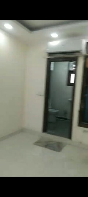 Building Lobby in 3 BHK Builder Floor at Mehrauli – for Rent