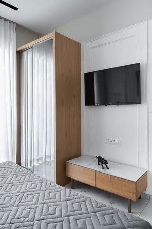 Room in 3 BHK Apartment at Chandramauleshwar Nagar – for Sale