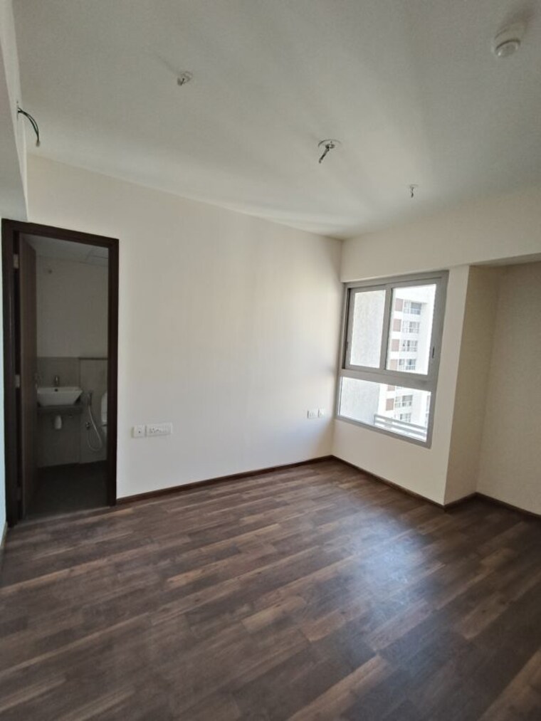 Room, piramal-vaikunth-cluster-4 4 Bedroom 1200 Sq.Ft. Apartment In Balkum Pada Thane 10445175