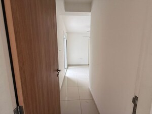 Bathroom in 2 BHK Apartment at Anant Metropolis Insignia Towers, Kasarvadavali – for Rent