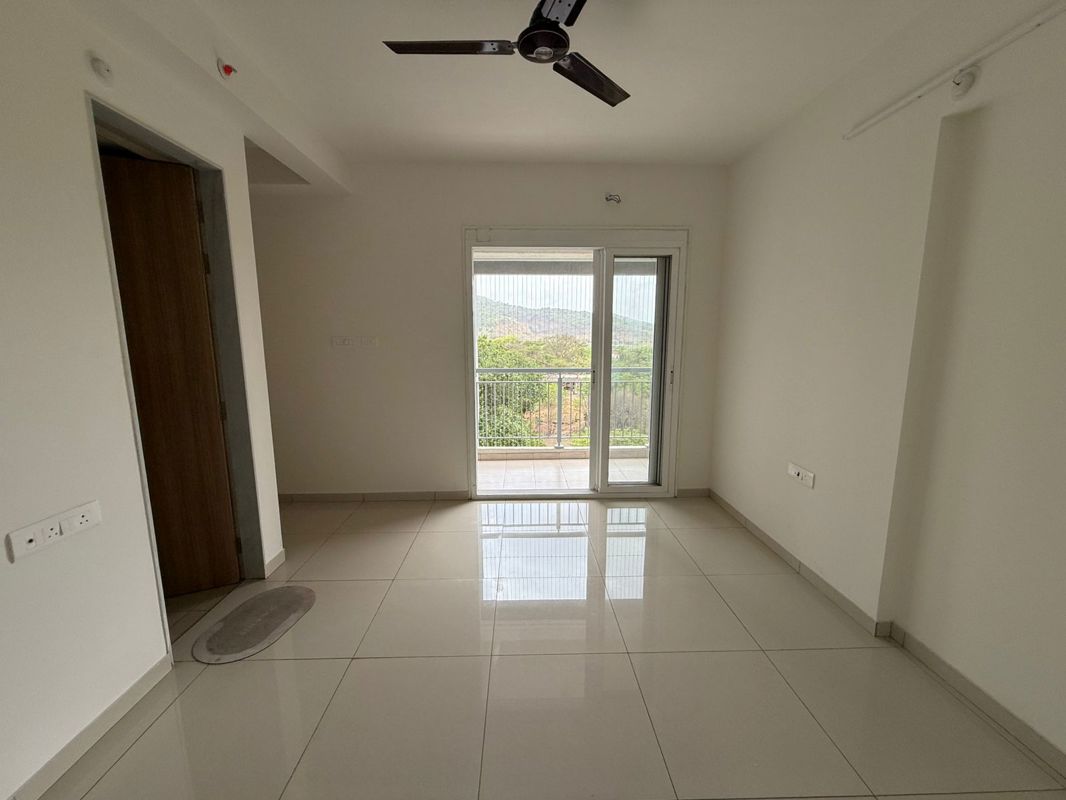 2 BHK + Basement 680 Sq.Ft. Apartment in Anant Metropolis Insignia Towers