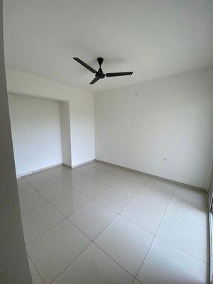 1 BHK Apartment For Rent in Raunak Unnathi Woods, Ghodbunder Road
