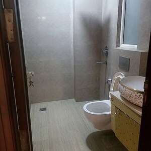 Bathroom in 3 BHK Apartment at Emaar Emerald Floors Premier, Sector 65 – for Rent