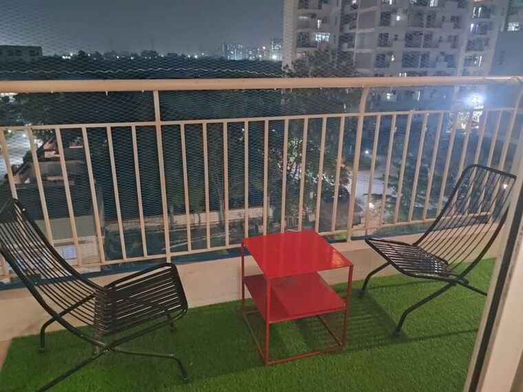 Balcony, chd-avenue-71 3 Bedroom 1650 Sq.Ft. Apartment In Sector 71 Gurgaon 10445279