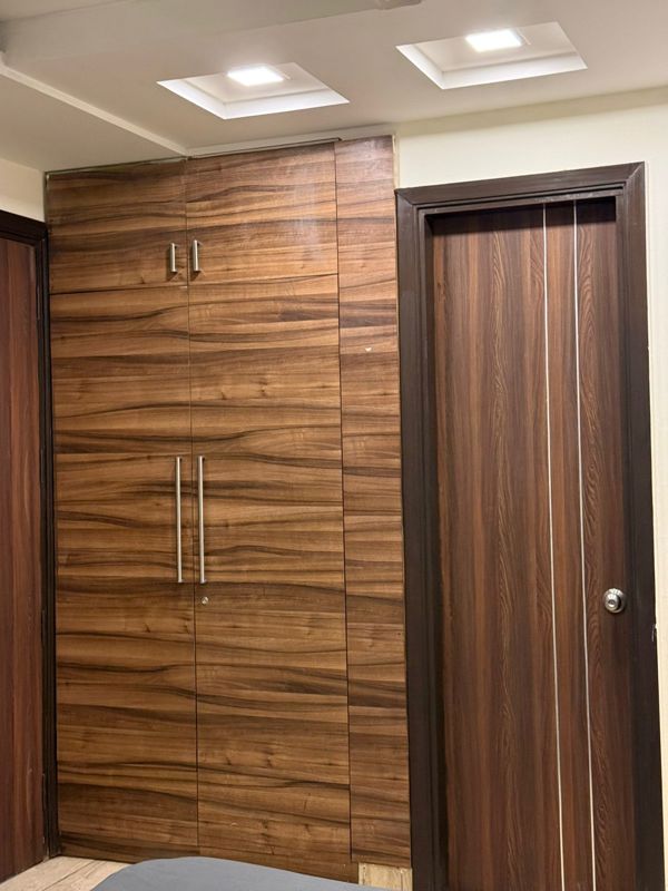 3 BHK 1800 Sq.Ft. Builder Floor in Rps Palms