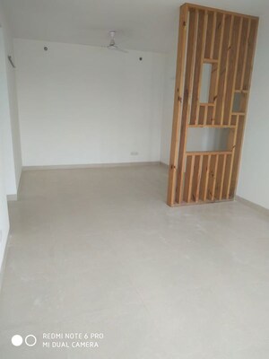 Room in 4 BHK Builder Floor at Dlf Cyber City – for Rent