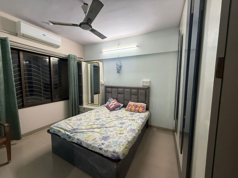 Bedroom, raunak-bliss-b1 1 Bedroom 400 Sq.Ft. Apartment In Ghodbunder Road Thane 10445317