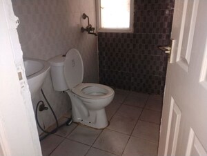 Bathroom in 3 BHK Apartment at Mahagun Moderne, Sector 78 – for Rent
