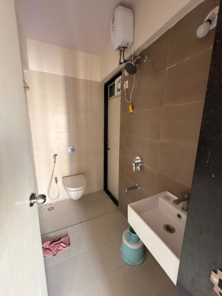 Bathroom, ashar-metro-towers 2 Bedroom 780 Sq.Ft. Apartment In Vartak Nagar Thane 10445191