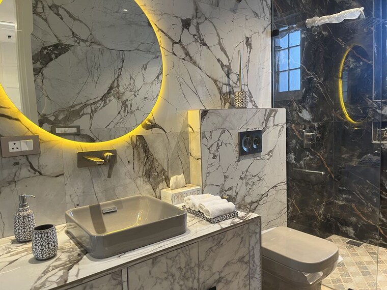 Bathroom, malibu town 4 Bedroom 430 Sq.Ft. Builder Floor In Malibu Town Gurgaon 10445312
