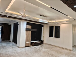 Lobby in 5 BHK Builder Floor at Ashok Vihar – for Rent
