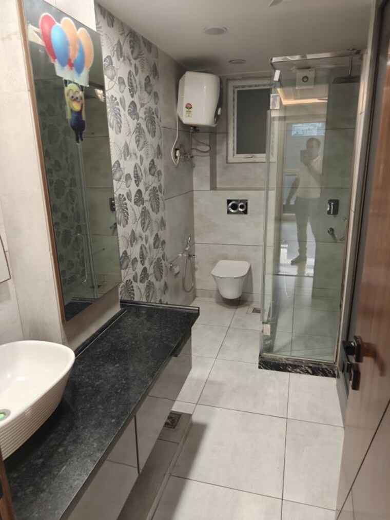 Bathroom, ashok vihar 5 Bedroom 4410 Sq.Ft. Builder Floor In Ashok Vihar Delhi 10445006