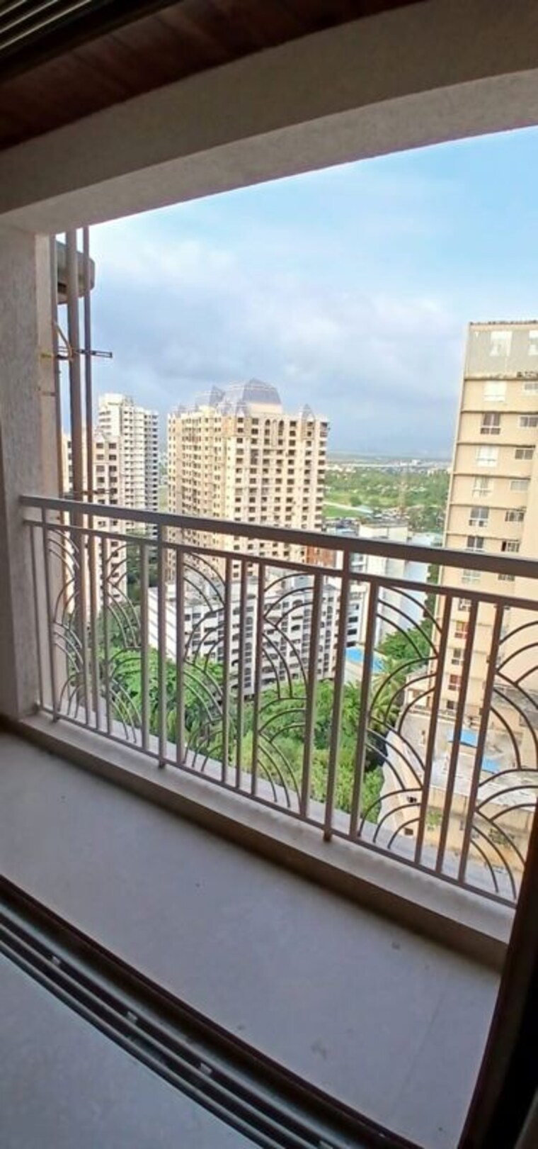Balcony, supreme-elenor 2 Bedroom 750 Sq.Ft. Apartment In Chembur Mumbai 10445305