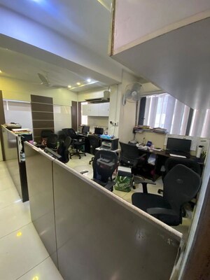  Office Space For Rent in Ambawadi