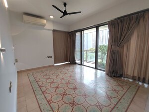 Room in 4 BHK Apartment at The Wadhwa The Address, Ghatkopar West – for Rent