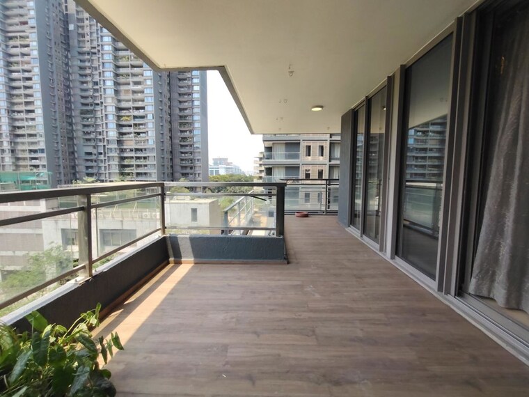 Balcony, the-wadhwa-the-address-vista 4 Bedroom 2200 Sq.Ft. Apartment In Ghatkopar West Mumbai 10445424