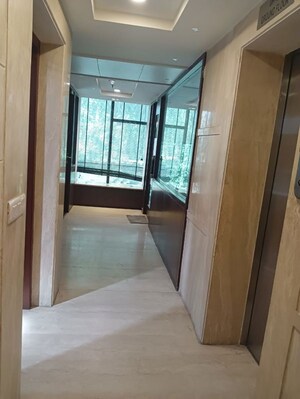 Room in 6+ BHK Independent House at Vasant Vihar – for Sale