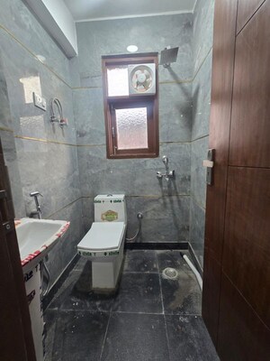 Bathroom in 1 BHK Builder Floor at Saket – for Rent