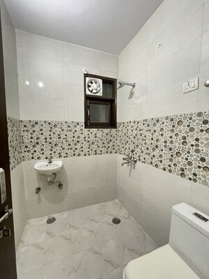 Bathroom in 1 BHK Builder Floor at Saket – for Rent