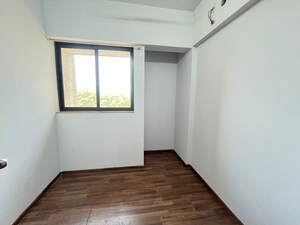 Room in 2 BHK Apartment at Lodha Lakeshore Greens, Dombivli East – for Sale