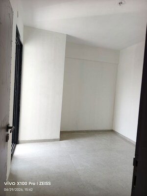Room in 2 BHK Apartment at Damji Shamji Mahavir Spring Tulip Phase 1, Pokhran Road No Two – for Sale
