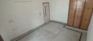 Room in 3 BHK Apartment at SS 100, Sector 49 – for Rent