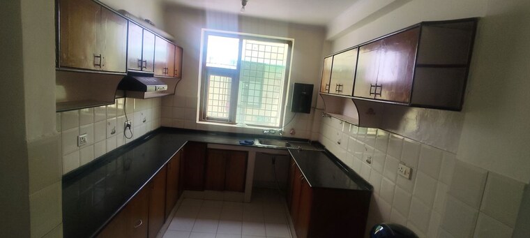 Kitchen, ss-100 3 Bedroom 1500 Sq.Ft. Apartment In Sector 49 Gurgaon 10445536