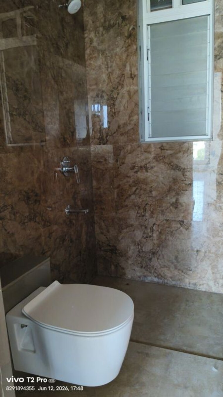 Bathroom, heritage-gold 2 Bedroom 1100 Sq.Ft. Apartment In Baner Pune 10445551