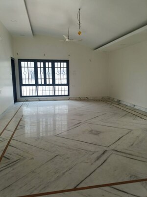 Room in  Office Space at Ashwini Homes Jubilee Hills, Jubilee Hills – for Rent