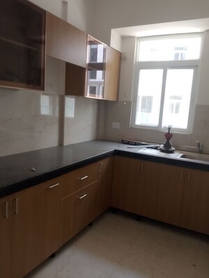 Kitchen in 2.5 BHK Builder Floor at Smart World Gems, Sector 89 – for Rent