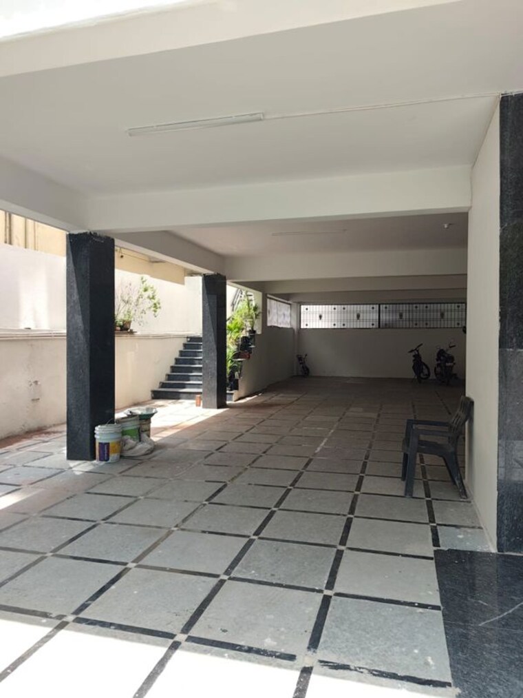  Parking, aditya-mansion-jubilee-hills Commercial Office Space 2000 Sq.Ft. In Jubilee Hills Hyderabad 10445587
