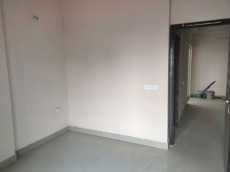 Room, amrapali-high-life-2 3 Bedroom 1045 Sq.Ft. Apartment In Sector 1 Greater Noida Greater Noida 10445577