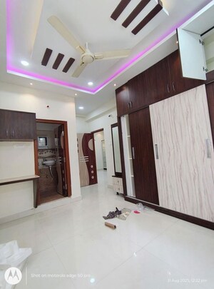 Team Area in 2 BHK Apartment at Concrete Orchids, Kondapur – for Rent