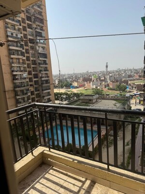 2 BHK Penthouse For Sale in Crossing Republik, Crossing Republic
