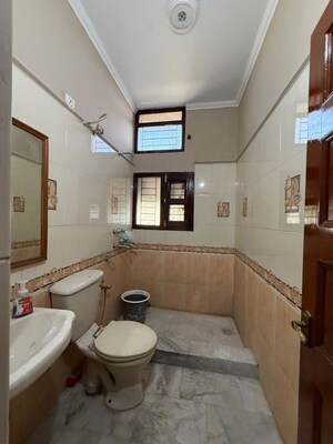 Bathroom in 3 BHK Independent House at Sector 15 – for Rent