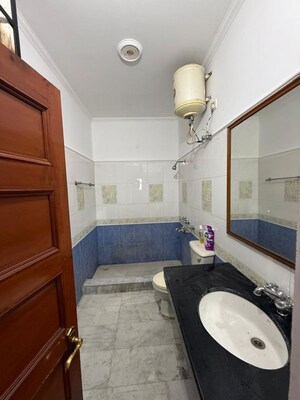 Bathroom in 3 BHK Independent House at Sector 15 – for Rent