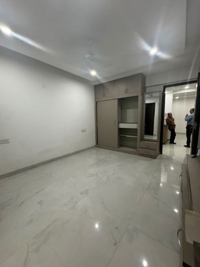 Room, crd-golden-castle 3 Bedroom 1800 Sq.Ft. Apartment In Patiala Road Zirakpur 10445591